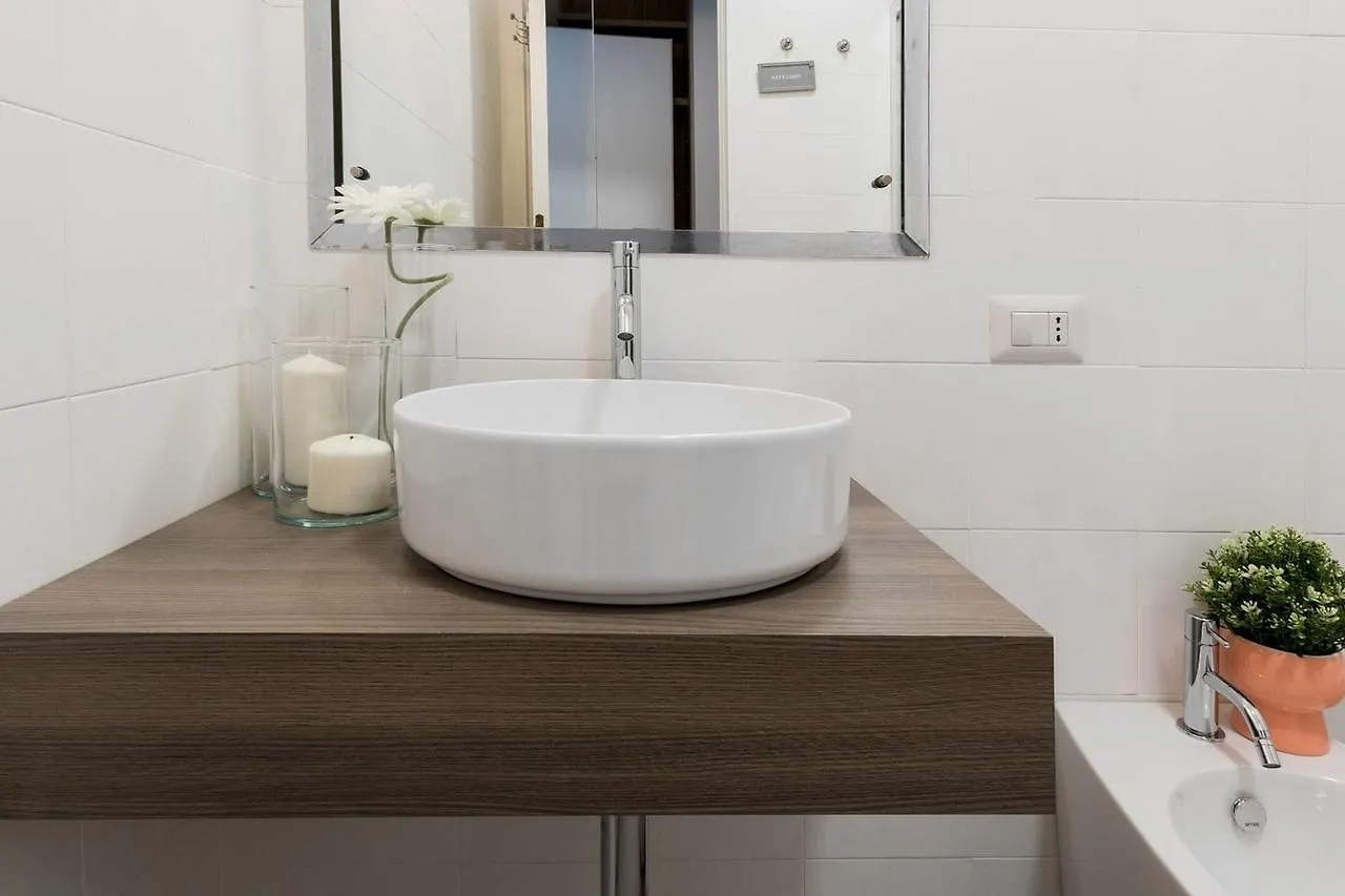 Hintown Poma Apartment Milan